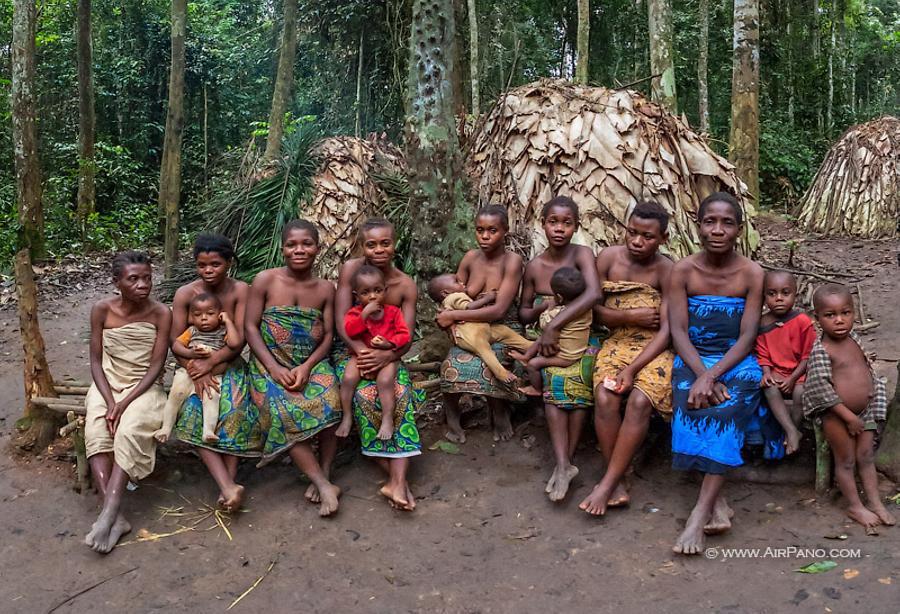 Baka people in Cameroon, © AirPano 