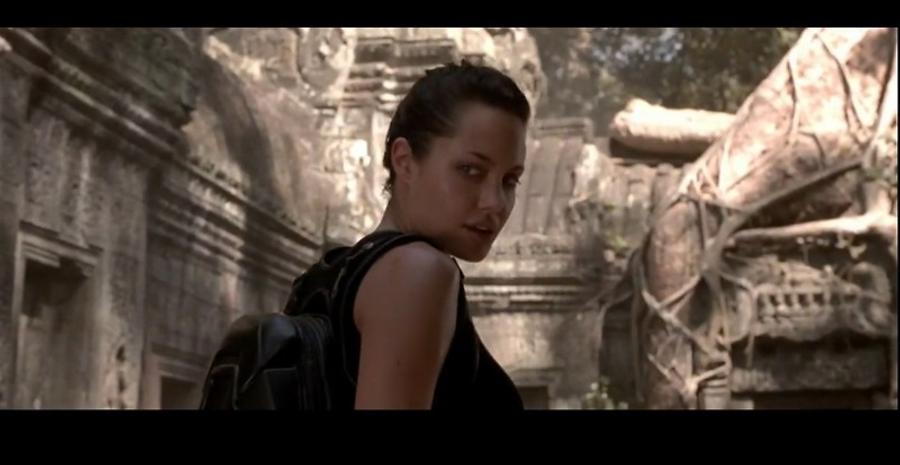 Angelina Jolie in Lara Croft - Tomb Raider - 2001