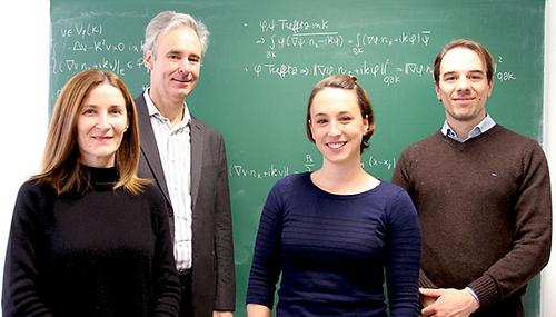 project supervisors Ilaria Perugia and Götz Bokelmann with their post-doc researchers Sofi Esterhazy who runs the simulations and Felix M. Schneider who compares them to real-life data