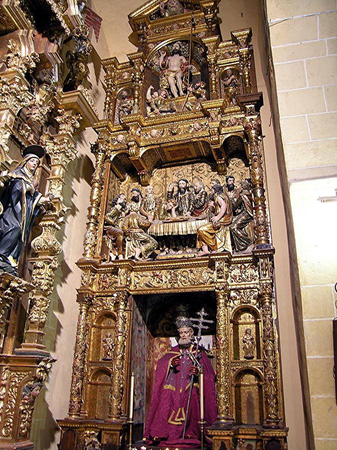 Arcos de la Frontera - Altar of St. Peter in San Pedro Petersaltar