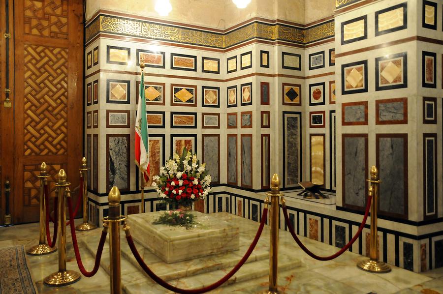 Al-Rifa'i Mosque - Tomb of Mohammad Reza Pahlavi