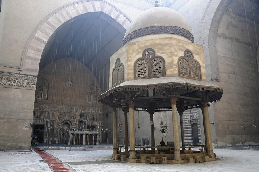 Mosque-Madrassa of Sultan Hassan - Liwans