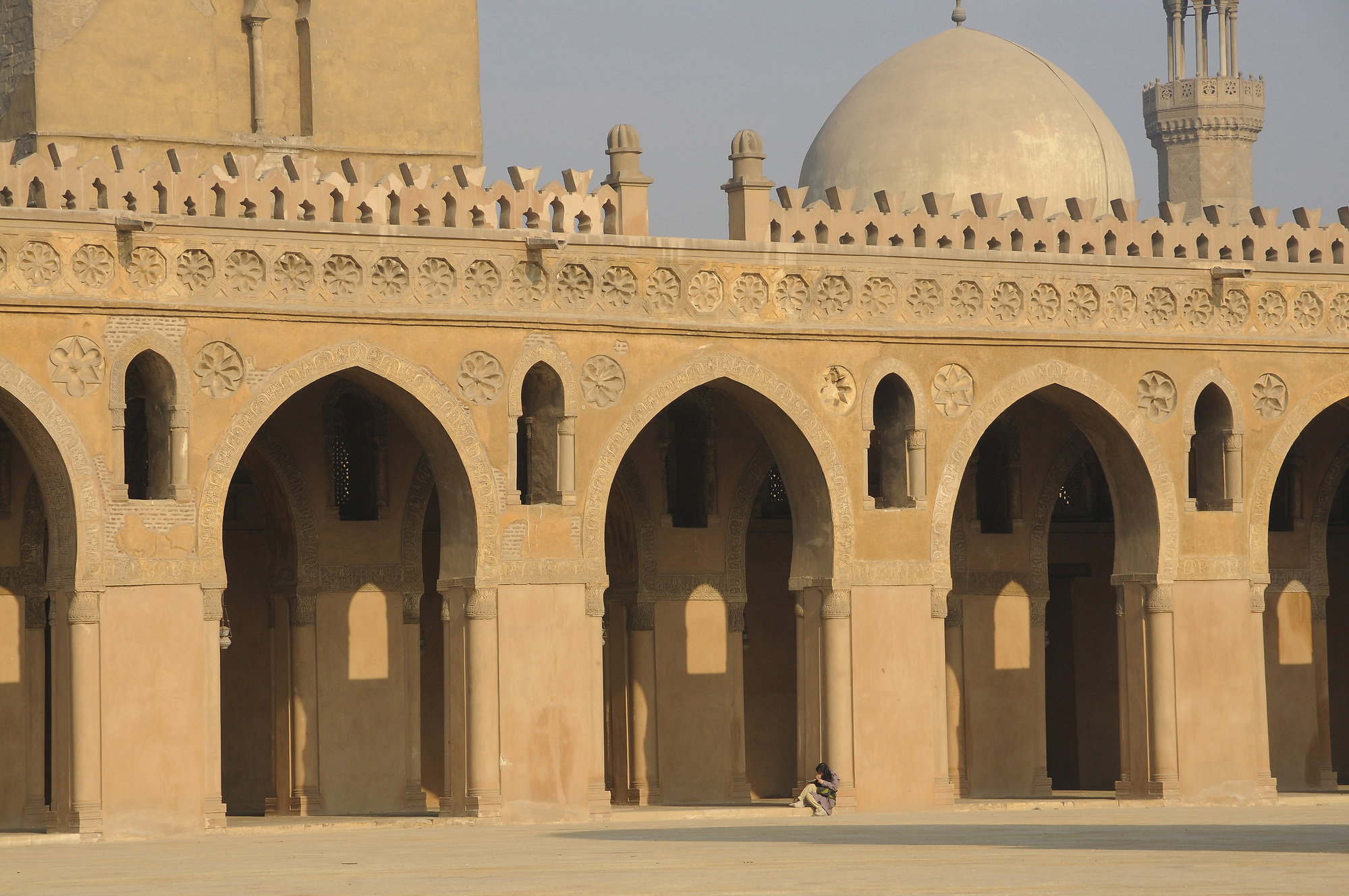 Мусульманский египет. Мечеть ибн Тулуна. Каир Египет мечеть ибн Тулуна. Мечеть ибн Тулуна в Каире план. Минареты (мечеть ибн-Тулуна, Каир.