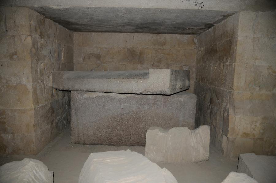 Meidum - Mastabas; Sarcophagus