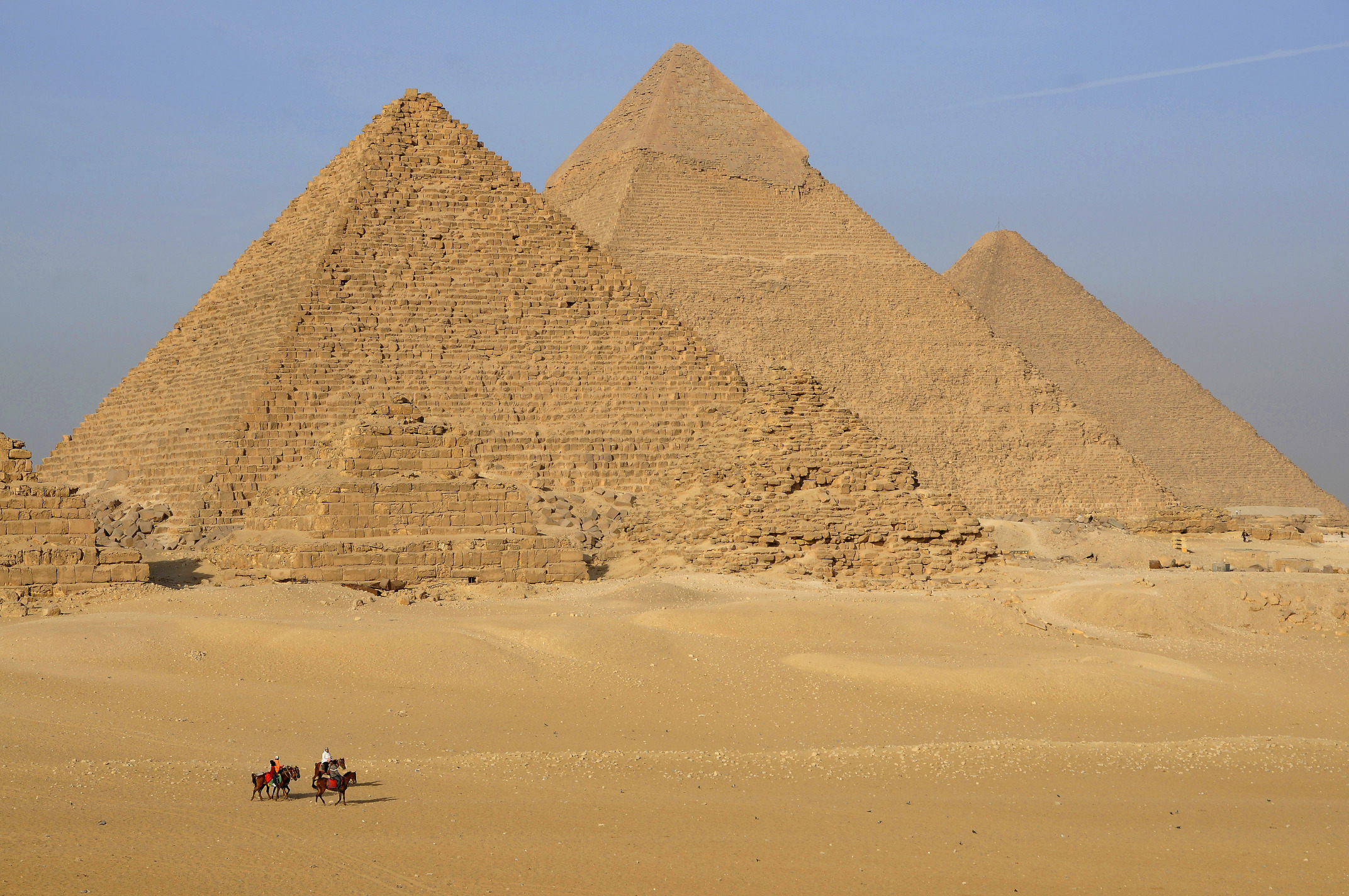 Pyramids of Giza | Gizeh Luxor | Pictures | Egypt in Global-Geography
