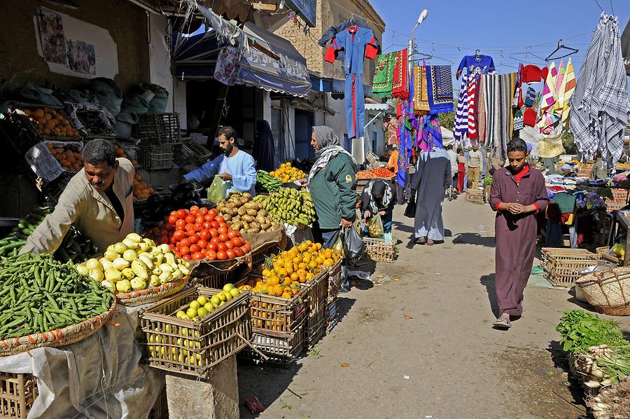 Kharga - Market