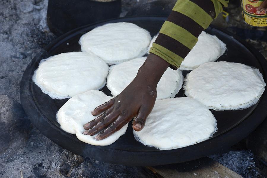 Wereta - Weekly Market; Bread