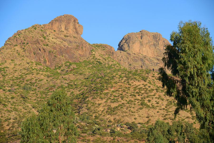 Lion Shaped Mountain Rock