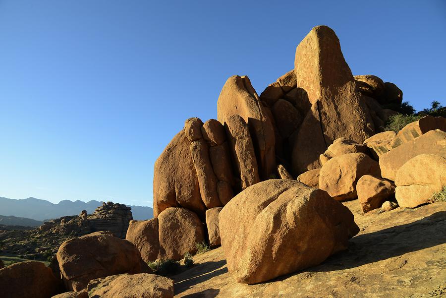 Tazka - Granite Rocks