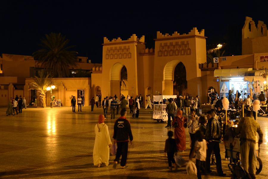 Ouarzazate - Place Mouahidine at Night
