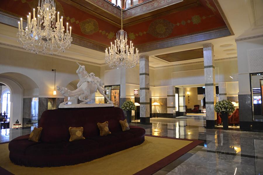 Marrakech - La Mamounia Hotel; Lobby