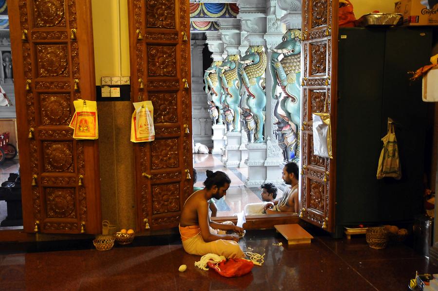 Hindu Temple - Inside