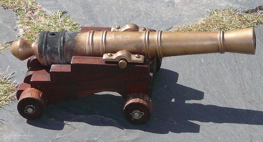 Formidable mini-cannon