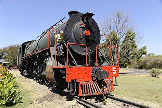 Locomotive Matetsi (1)