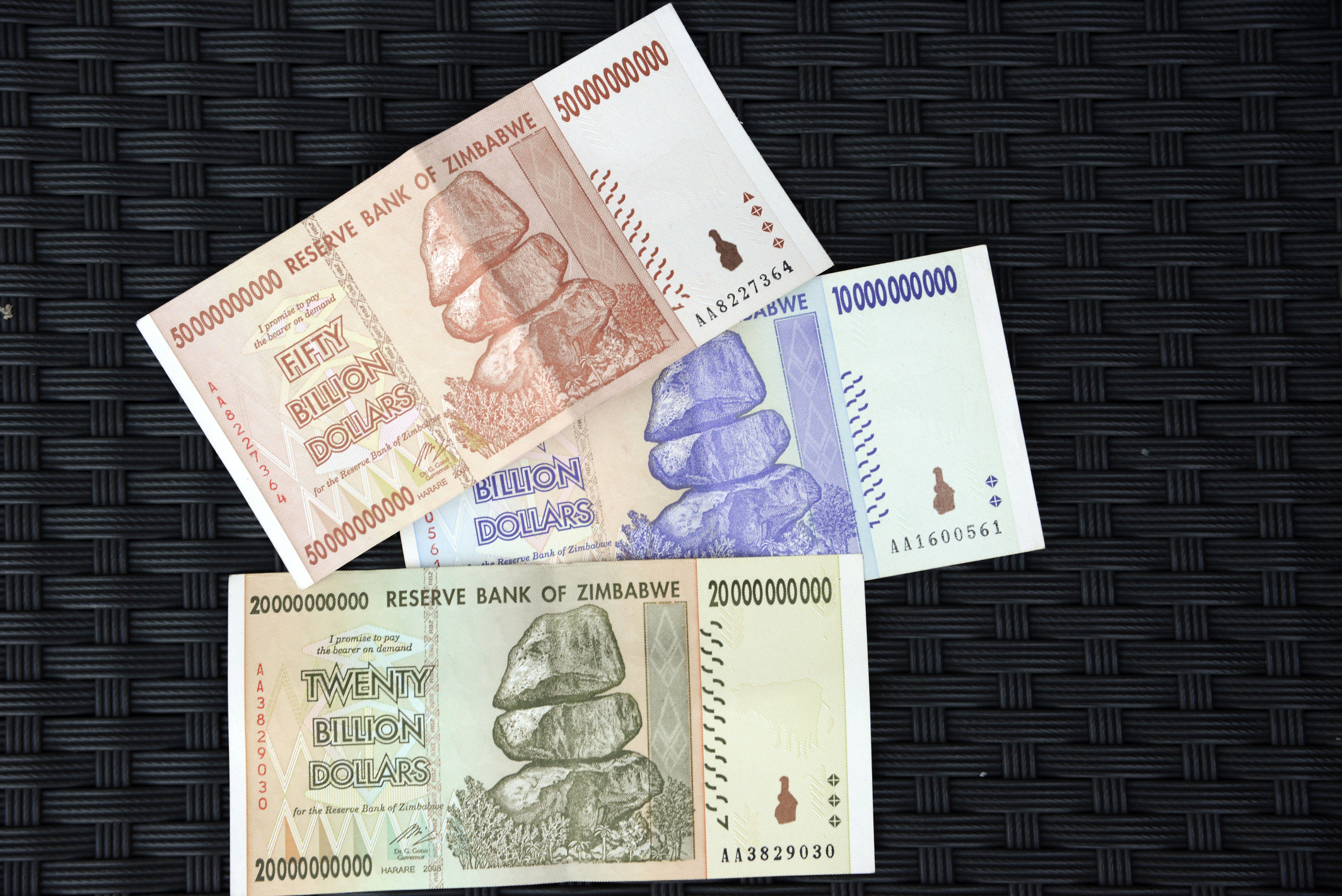 Billion Banknotes Victoria Falls Pictures Zimbabwe In Global 