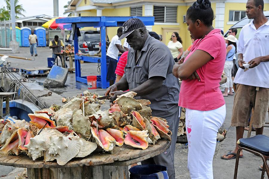 Nassau - Potters Cay; Fish Market