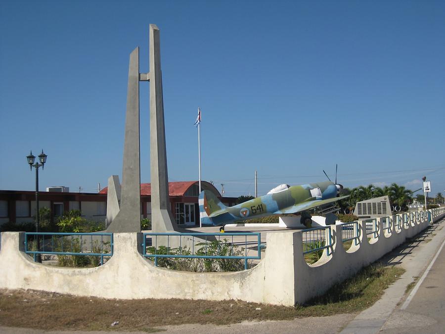 Bahia de Cochinos - Playa Giron - Museo de la Intervencion
