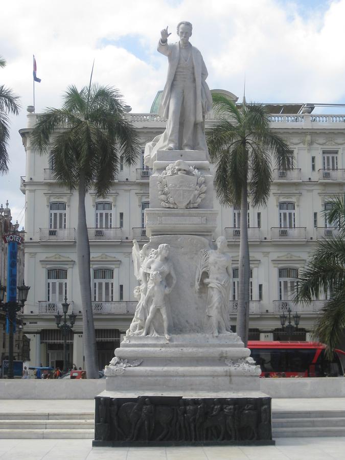 Havanna - Parque Central - José Marti-Denkmal