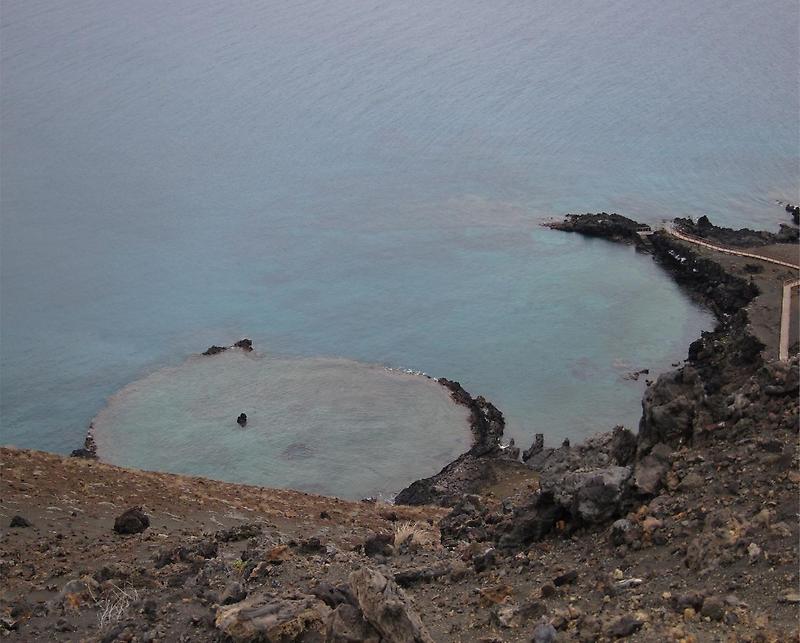 Crater, Bartholomew Island