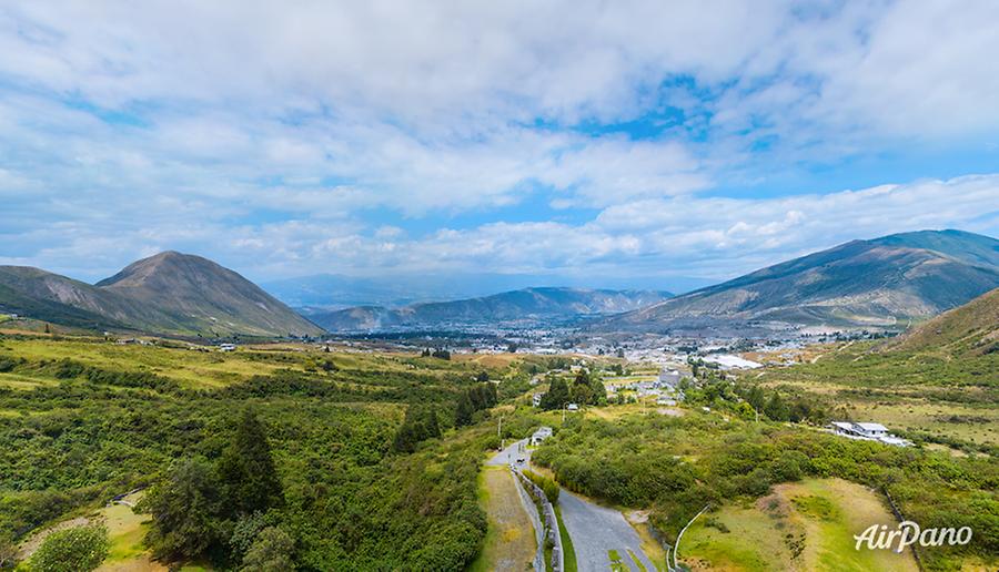 Quito, Ecuador, © AirPano 