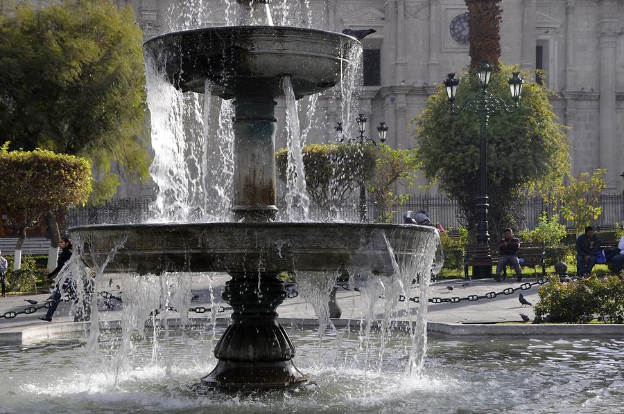 Plaza de Armas - Fountain