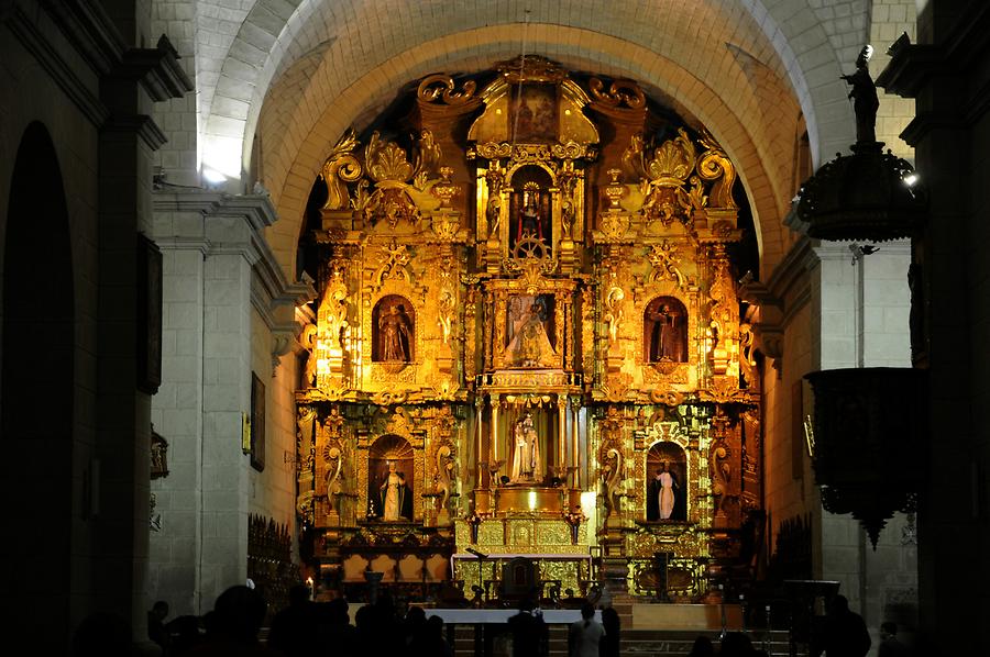 Cajamarca - Cathedral; Inside
