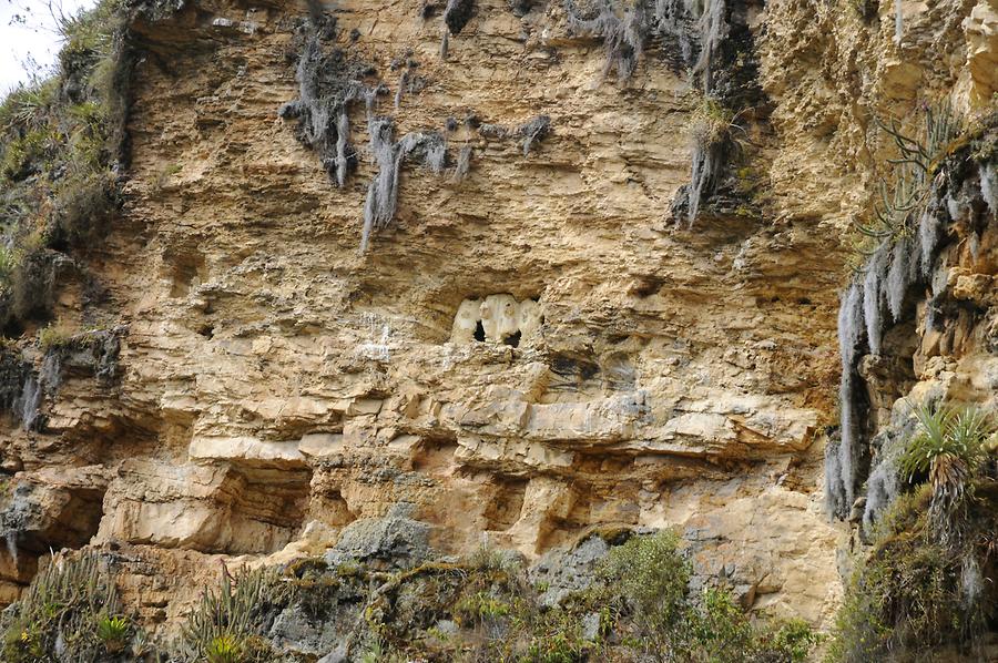 Karajia - Rock Tombs