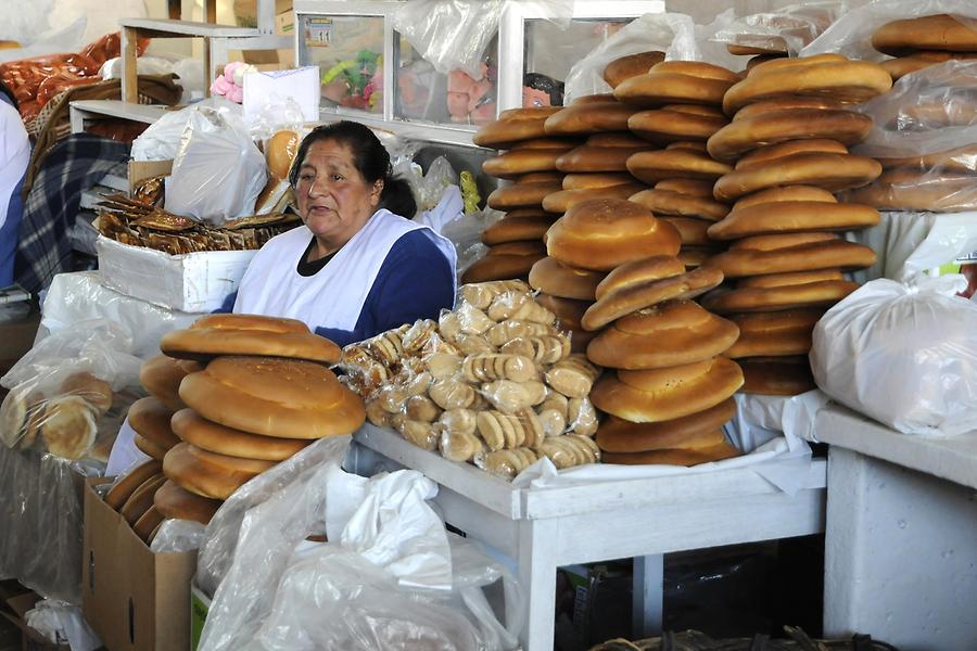 San Pedro Market - Bread