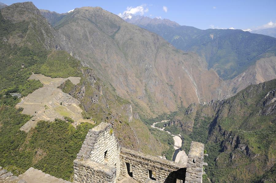 Huayna Picchu - Storehouses
