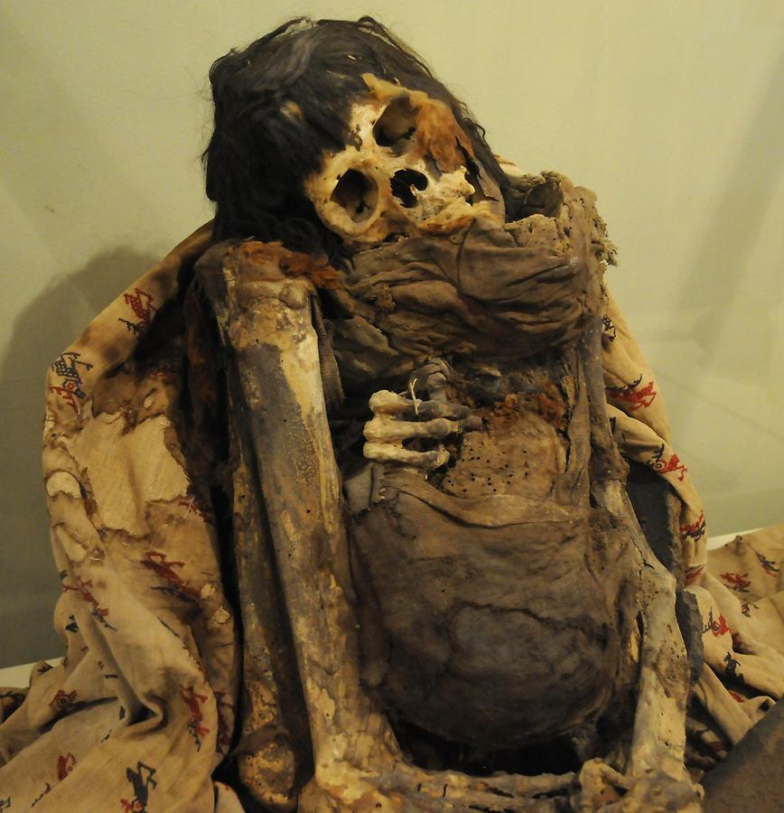 Ica - Musem; Mummies
