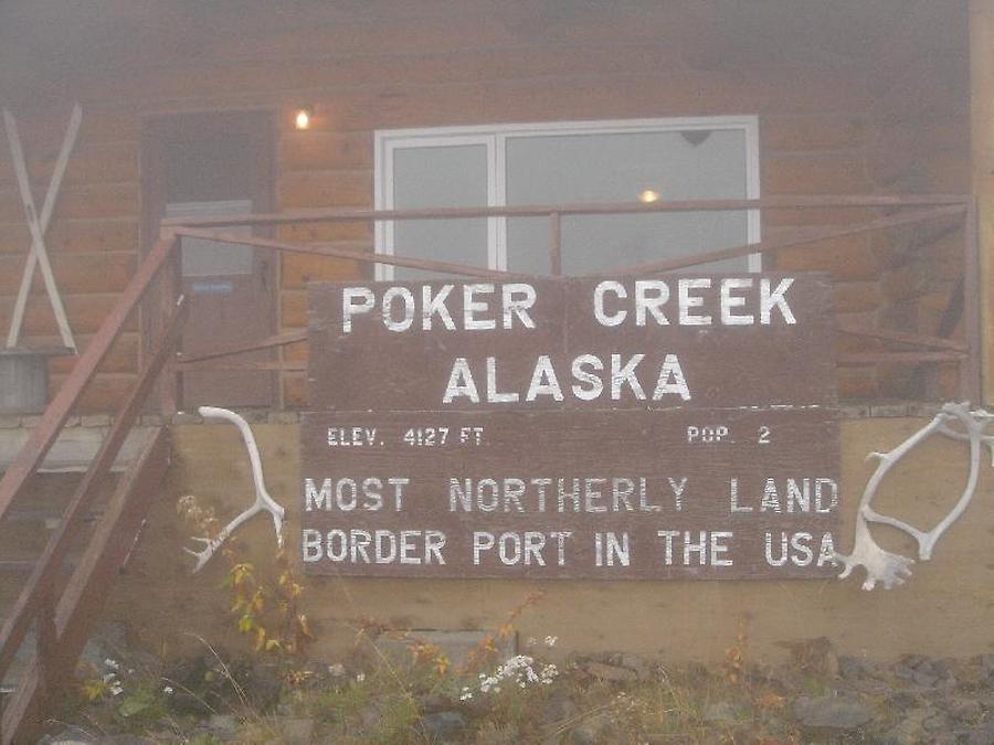 Border station between Yukon and USA, Photo: H. Maurer, 2005