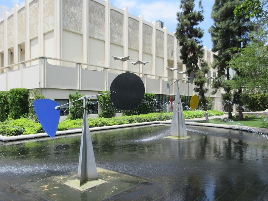 LACMA - Sculpture Garden - 'Three Quintains' by Alexander Calder 1964