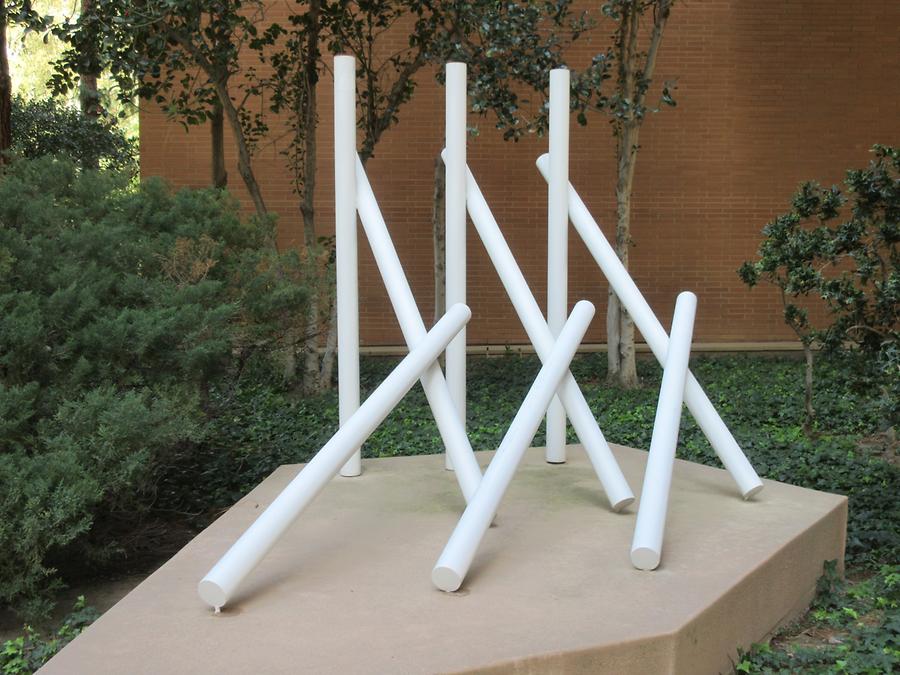 UCLA Franklin D. Murphy Sculpture Garden - Plastic by William Tucker 1967
