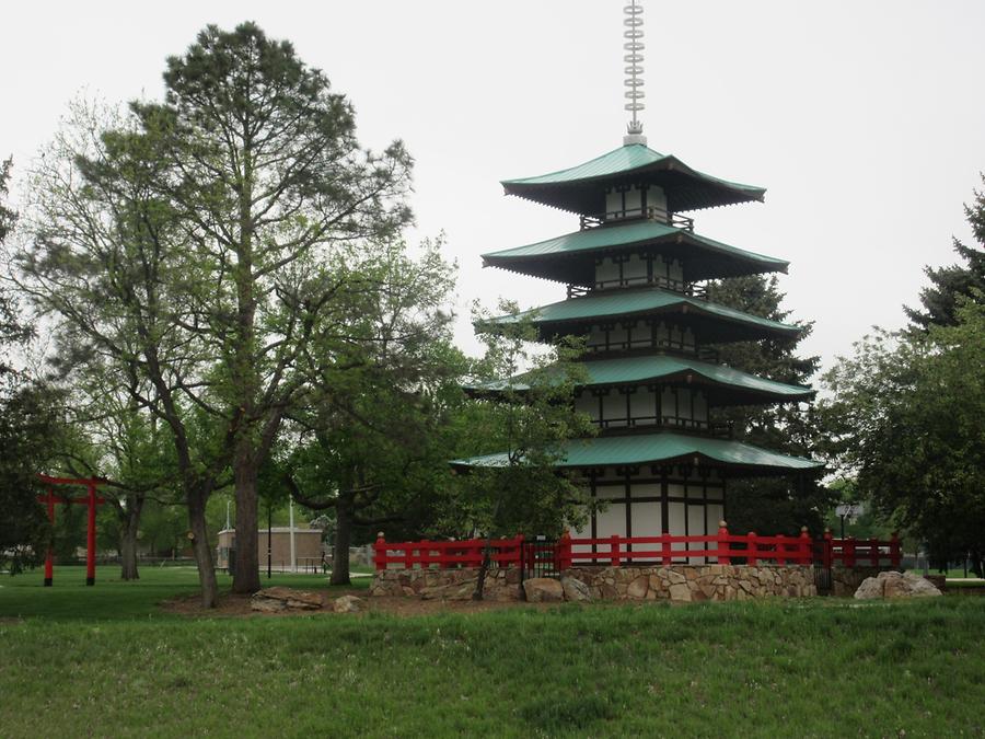 Longmont - Kanemoto Park - Pagoda