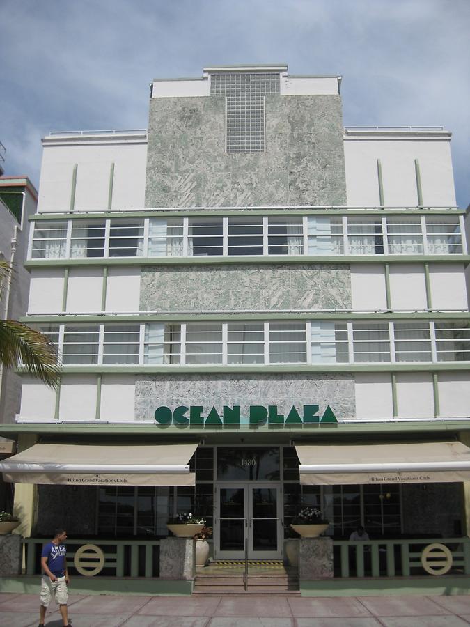 Miami Beach Art Deco Ocean Plaza