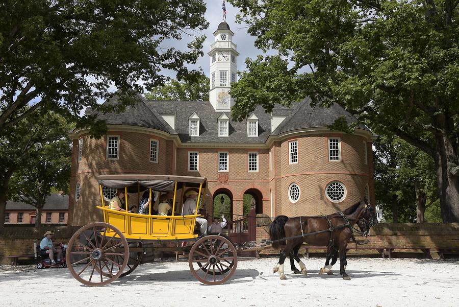 Colonial Williamsburg - Horse-drawn Carriage