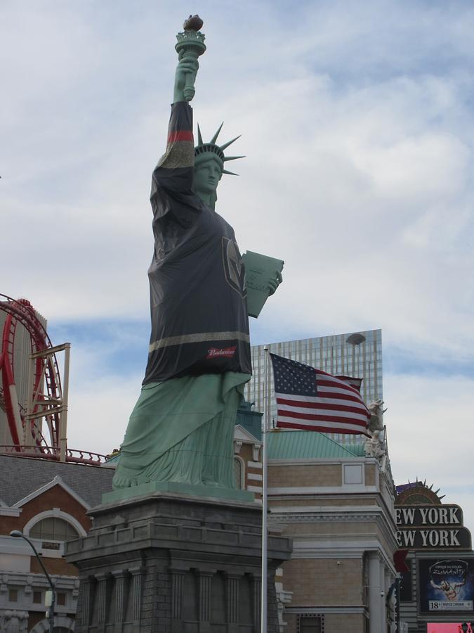 Las Vegas - New York, New York - Statue of Liberty