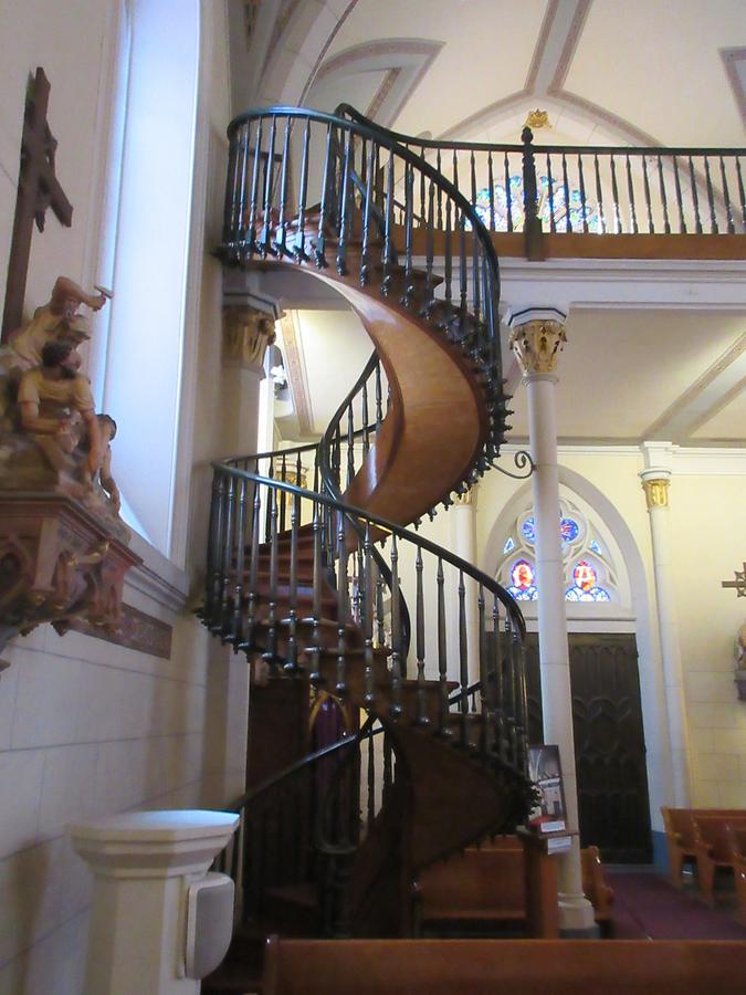 Santa Fe - Loretto Chapel - Miracoluos Stairway 1873