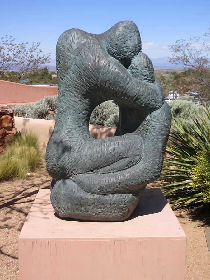 Santa Fe - The Museum of Indian Arts & Culture - 'Affection' by Allan Houser 1990
