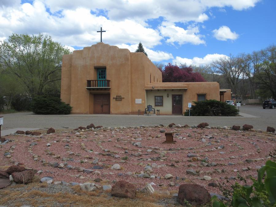 Taos - First Presbyterian Church Labyrinth