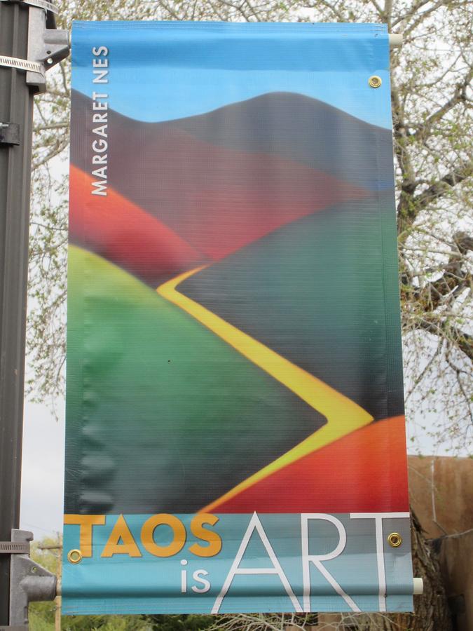 Taos - Poster 'Taos is Art'