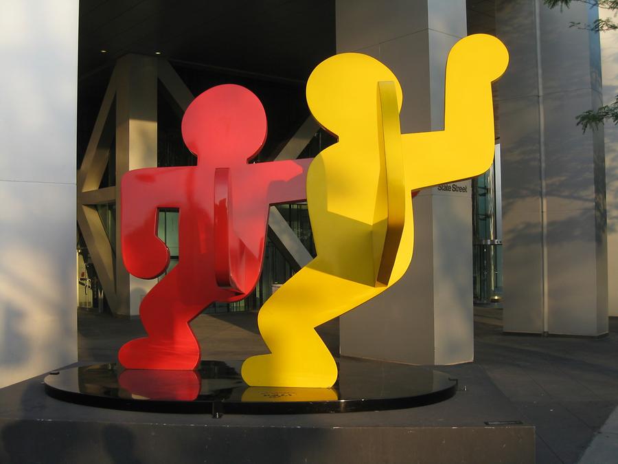 NYC Battery Park City Two Dancing Figures von Keith Haring