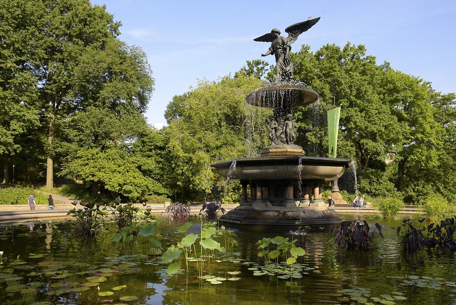 Central Park - Bethesda Terrace and Fountain