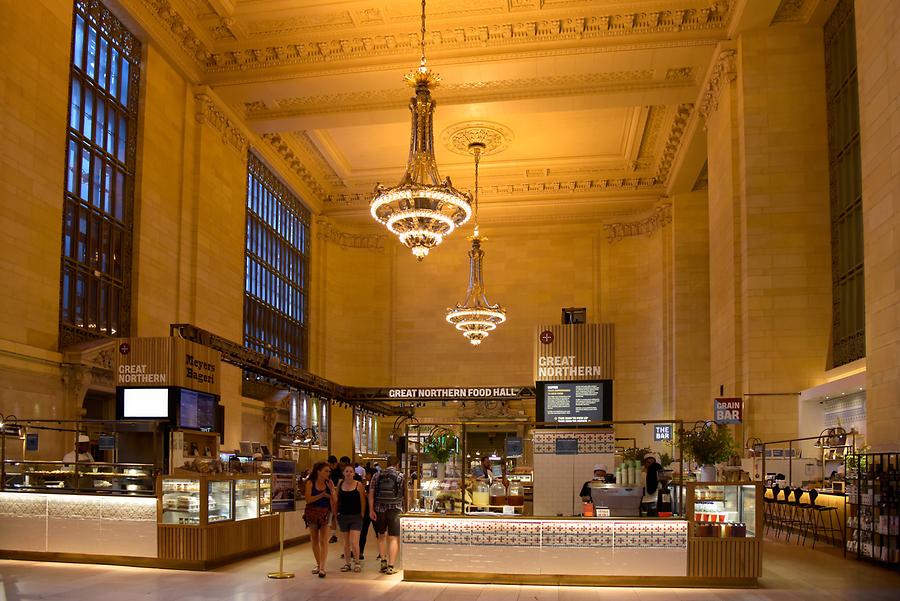 Grand Central Terminal - Chandeliers