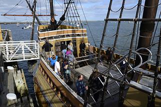 Plymouth - Mayflower II (2)