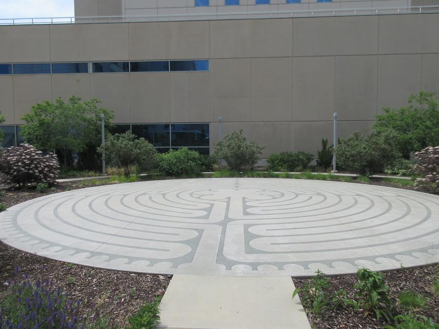 Murray - Intermountain Medical Center - Labyrinth