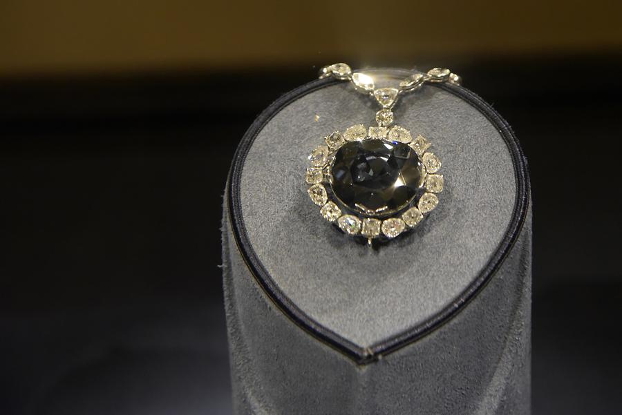 National Museum of Natural History - Hope Diamond