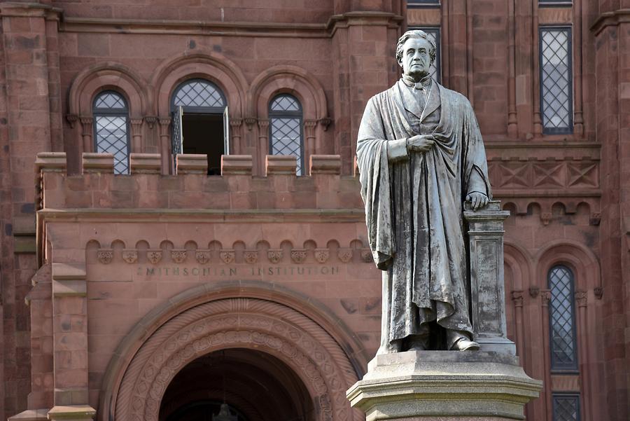 Smithsonian Institution Building - Statue of James Smithson