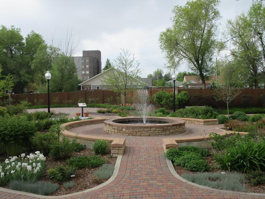 Sheridan - Whitney Commons Park - Dorothy King Reflective Garden - Labyrinth
