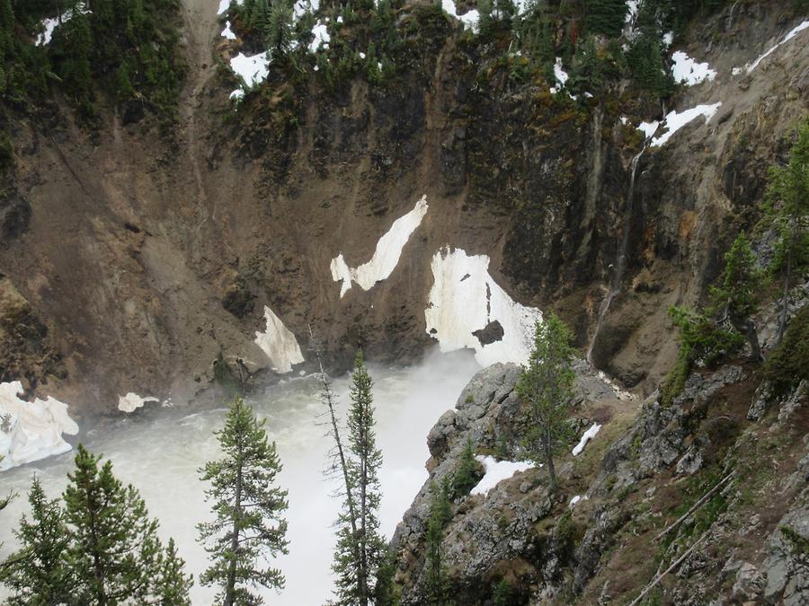 Yellowstone National Park - Upper Falls